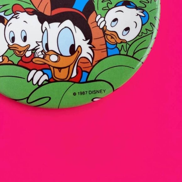 Vintage Disney Ducktales 1980’s Push Pin Button - Picture 3 of 4